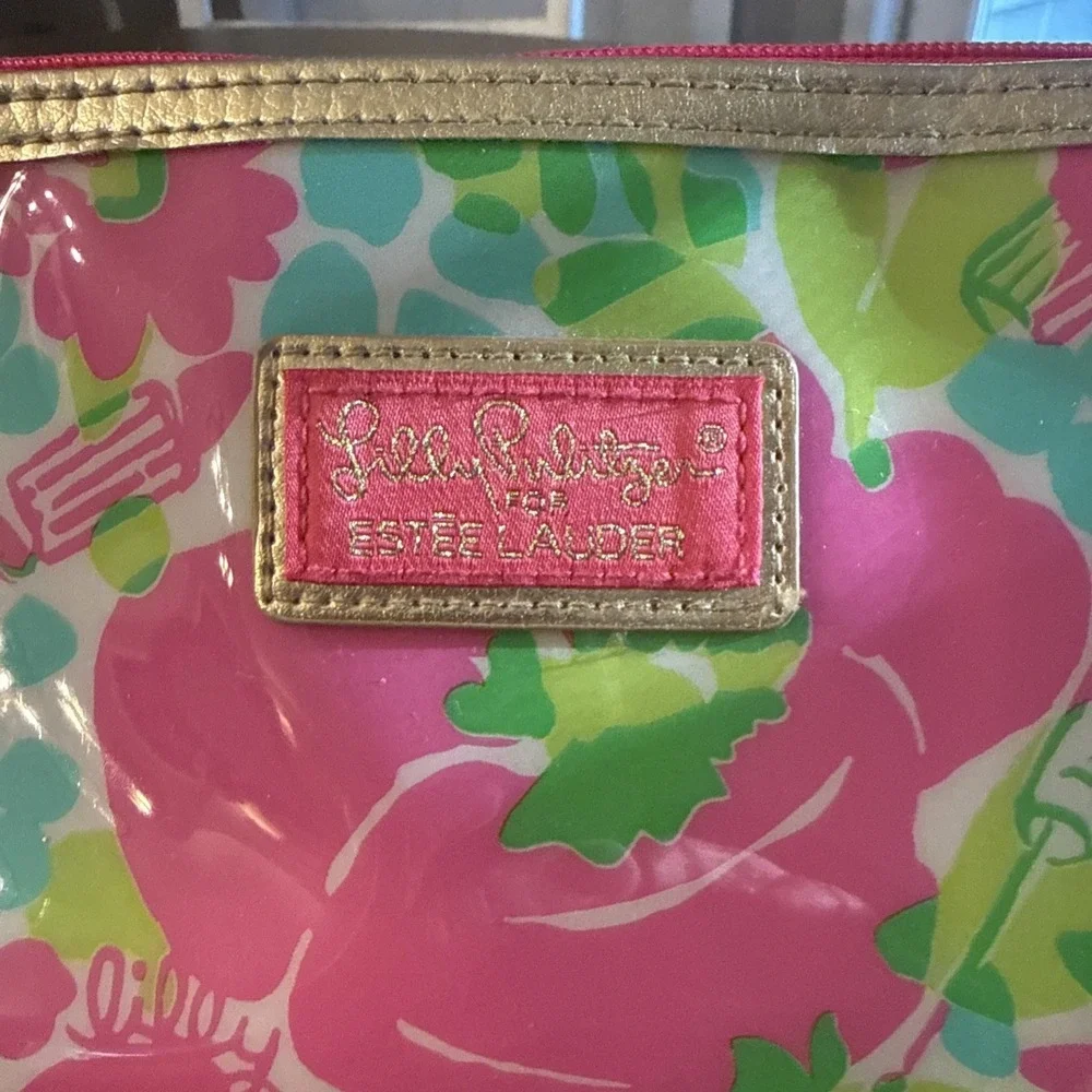 Lilly Pulitzer Estee Lauder Pink Floral Plastic Makeup Bag Zipper Travel Pouch